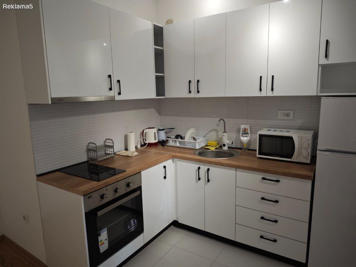 New three-room apartment for rent in Aerodrom | 57m² | €450
