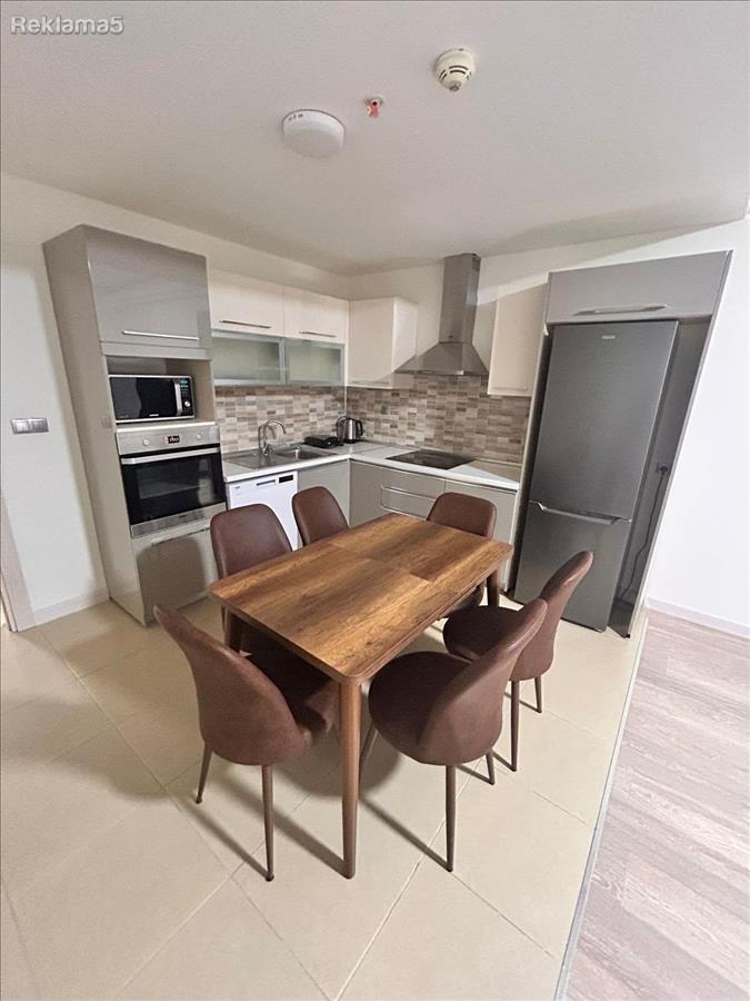 Beautiful modern furnished apartment for rent