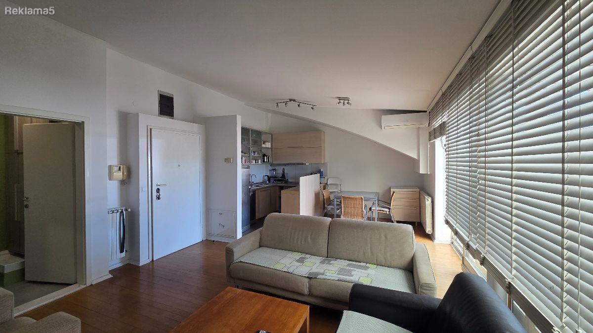 A fully furnished three-room apartment of 74m² is for rent