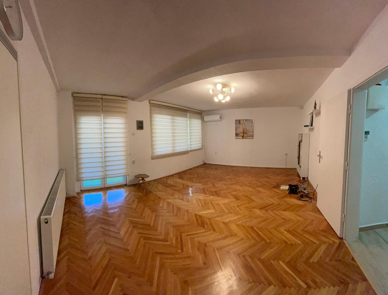 Apartment for sale (in a house) in Topansko Pole