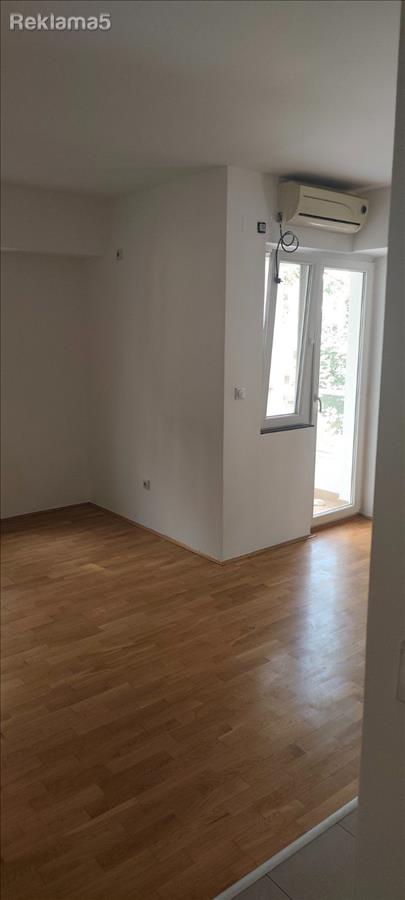 Dharma Doma rents out a new apartment in the Airport!