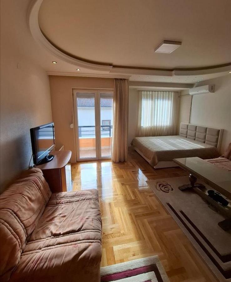 39m2 apartment for sale in Ohrid