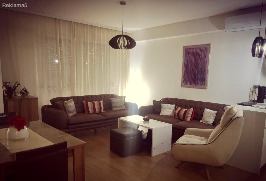Se izdva stan vo Aerodrom,Micurin,od 75m2