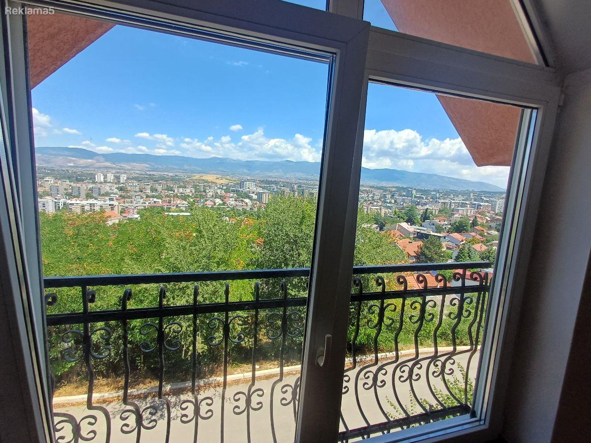 Se prodava kukja vo Zdanec