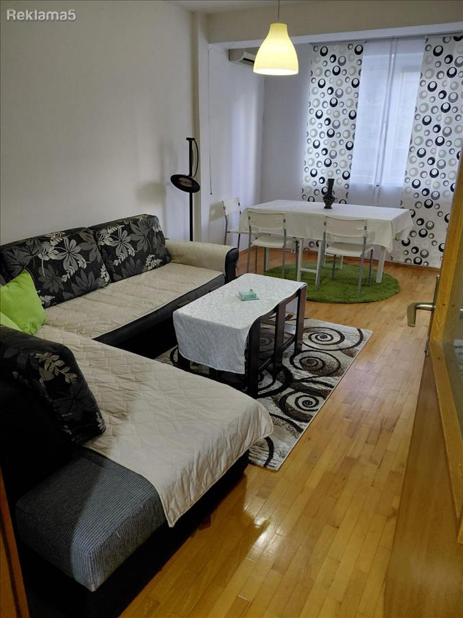 SE IZDAVA DVOSOBEN KAJ SILBO CENTAR
