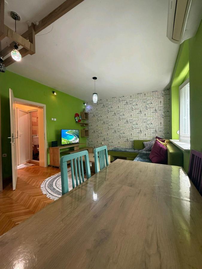 A 64m2 apartment is for sale in Kisle Voda