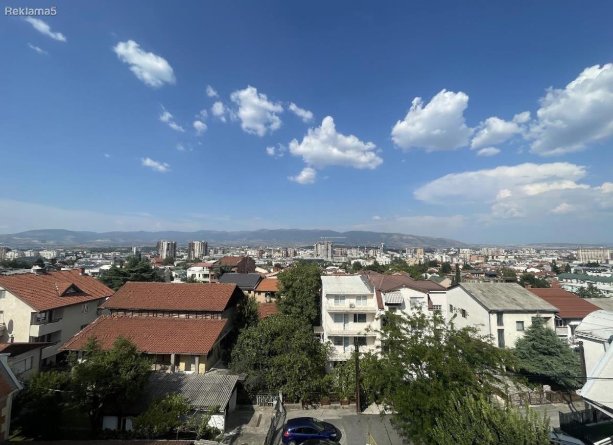House for sale 318m2 + plot P+2+PK gross 392m2 in Crnice