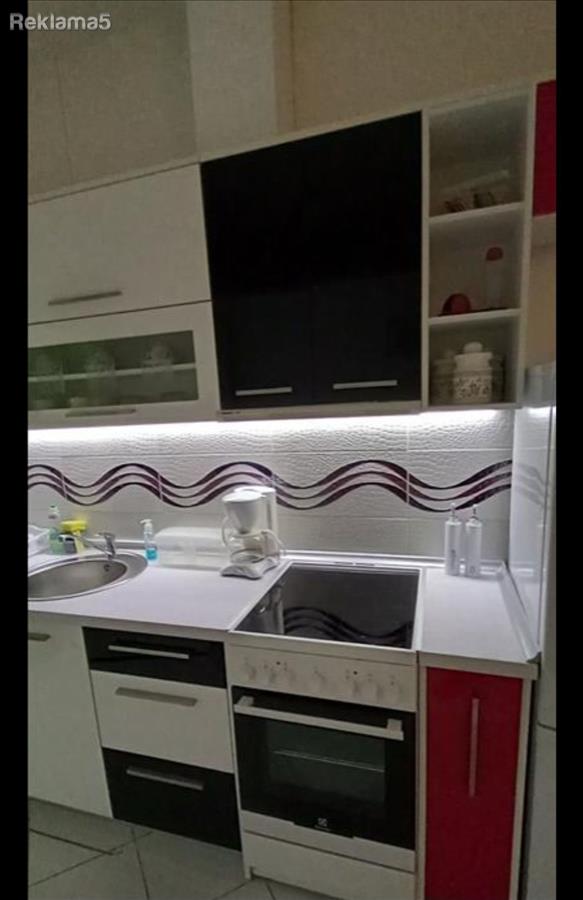Se prodava stan vo Micurin