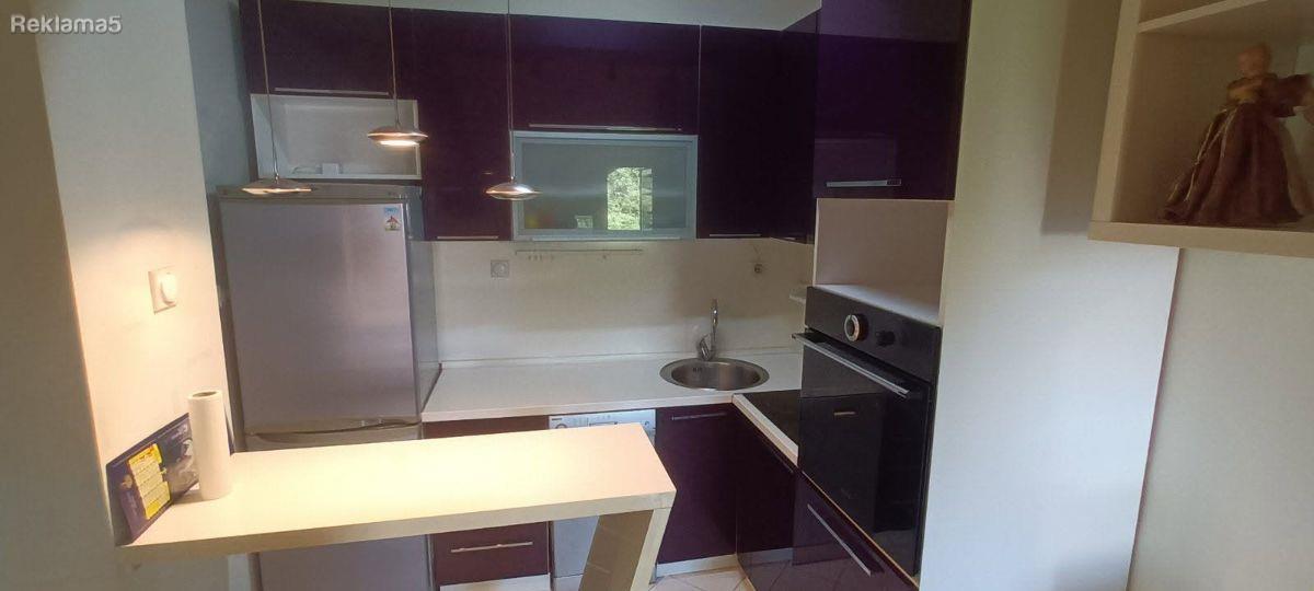 HIT TWO-ROOM FURNISHED APARTMENT IN ACID WATER WITH PARKING