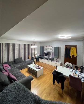 SAVIĆ IS SELLING AN APARTMENT IN THE CENTER