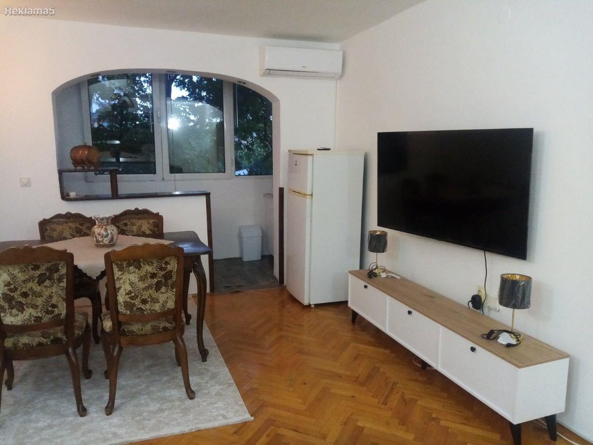 Izdavam Dvosoben Stan 47 m2 Kisela Voda Tinex