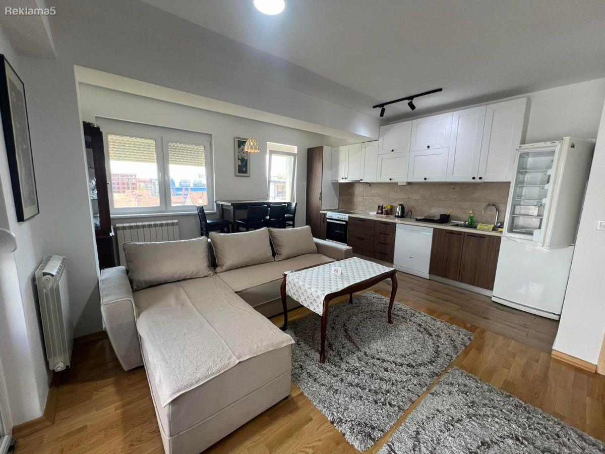 Se Izdava Trosoben stan 70m2 Taft kaj Mlecen