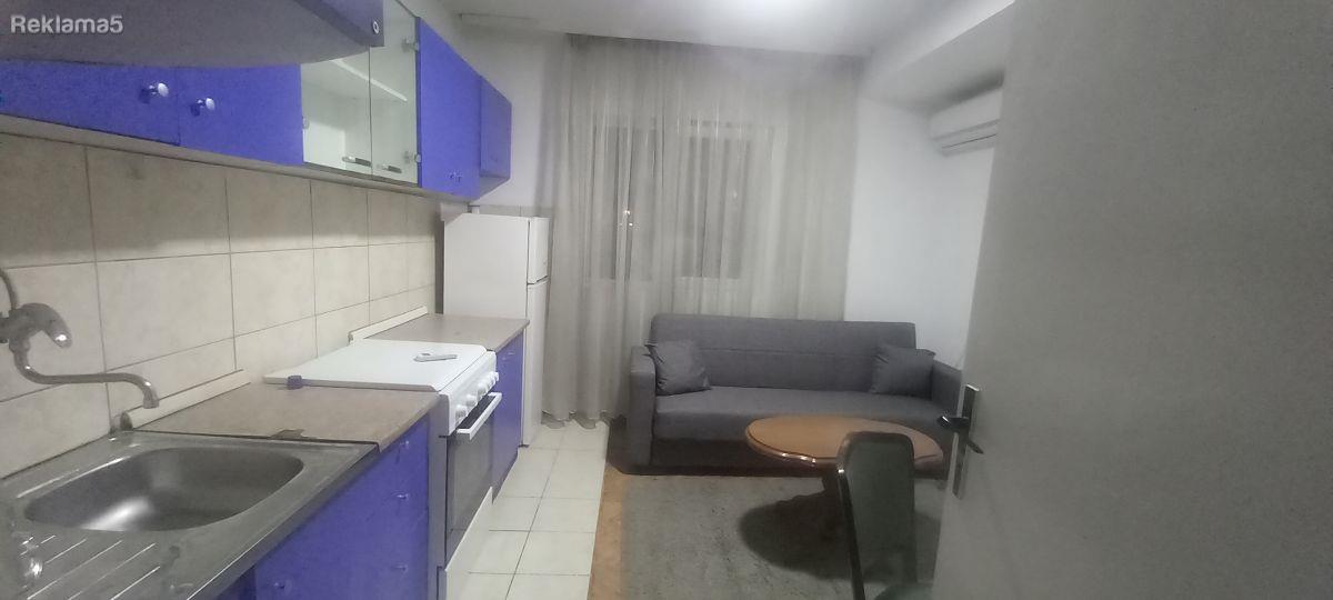 SE IZDAVA STAN VO KOZLE(nasproti vero2)12 000den