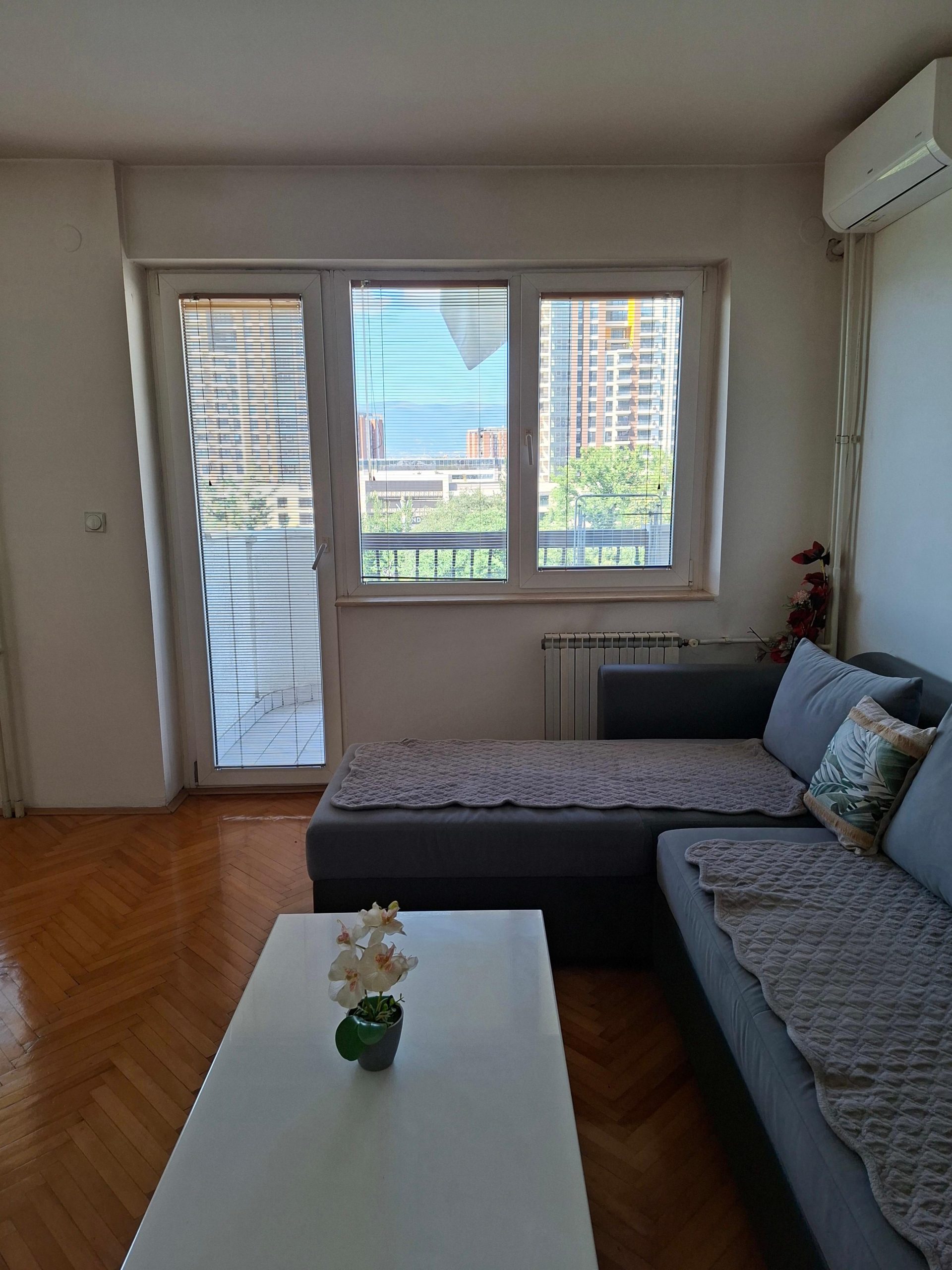 APARTMENT FOR RENT IN THE CENTER NEAR THE MIA