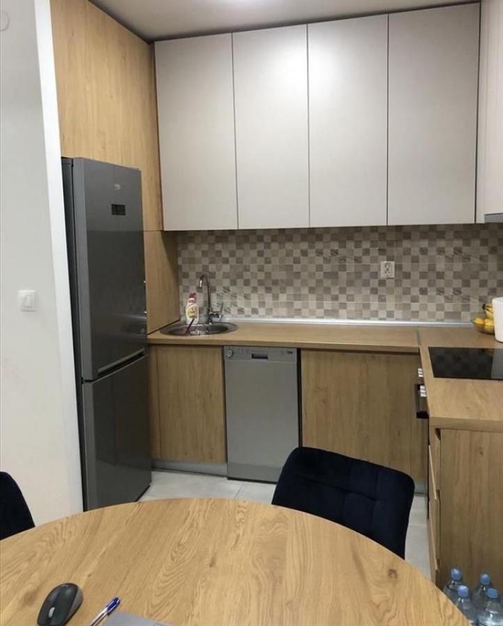 A 66m2 apartment is for sale in Porta Aerodrom