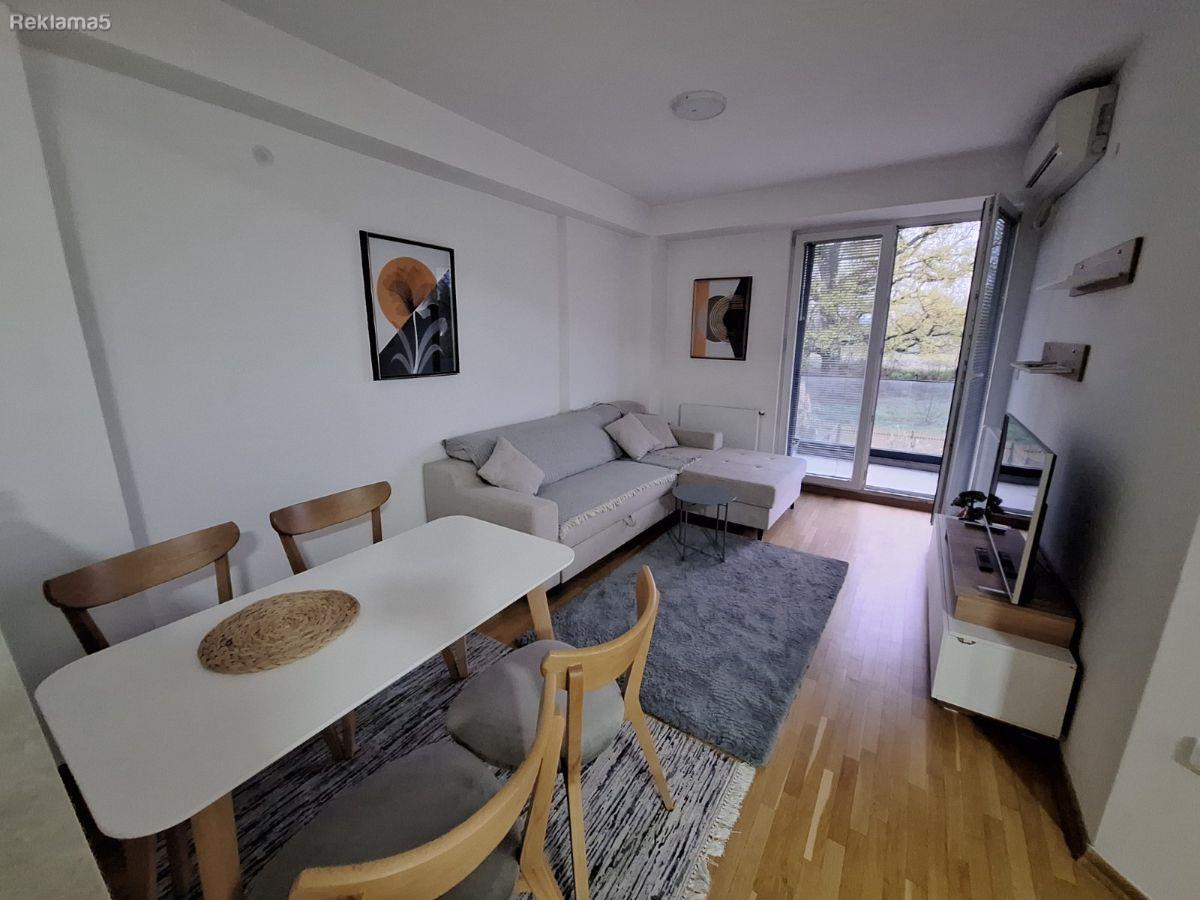 Dharma Doma rents out an apartment in Karposh!!!