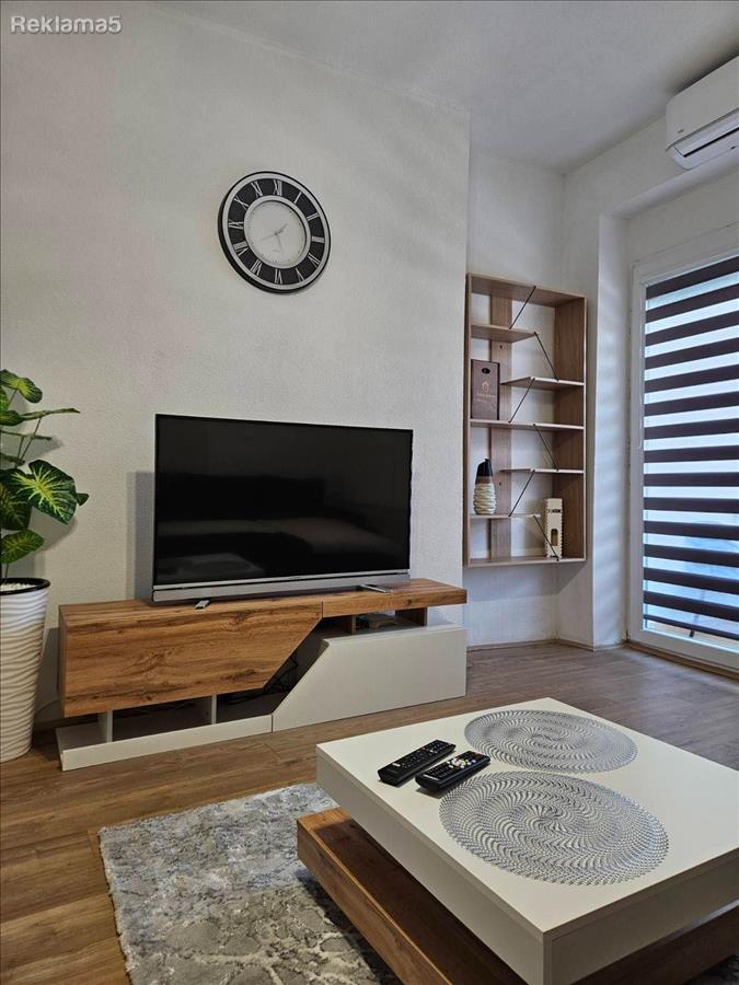 Dvosoben stan 40m2 strog Centar ul. Makedonija