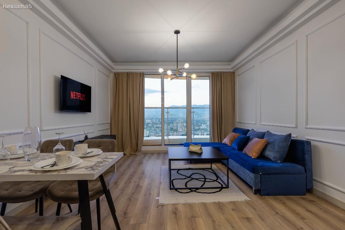 Luxury apartment in Cevahir (Cevahir Sky City) for rent