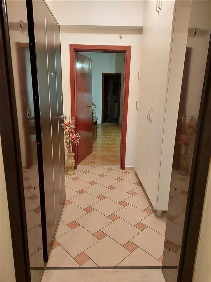 Se izdava namesten stan vo Aerodrom od 65m2