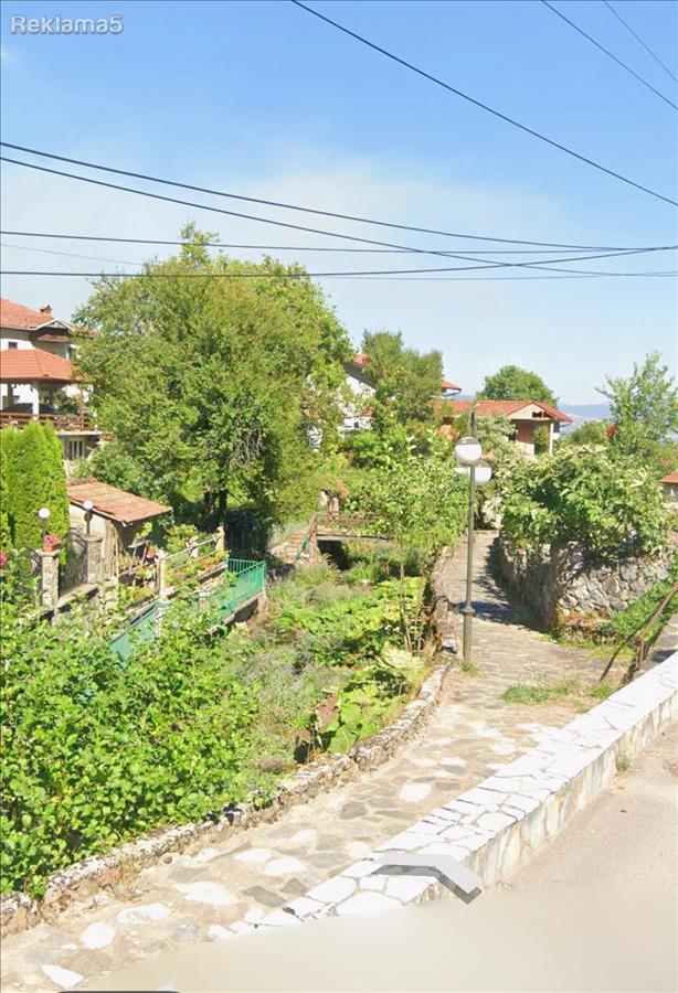 ESTATE ON THE RIVER IN VEVCANI
