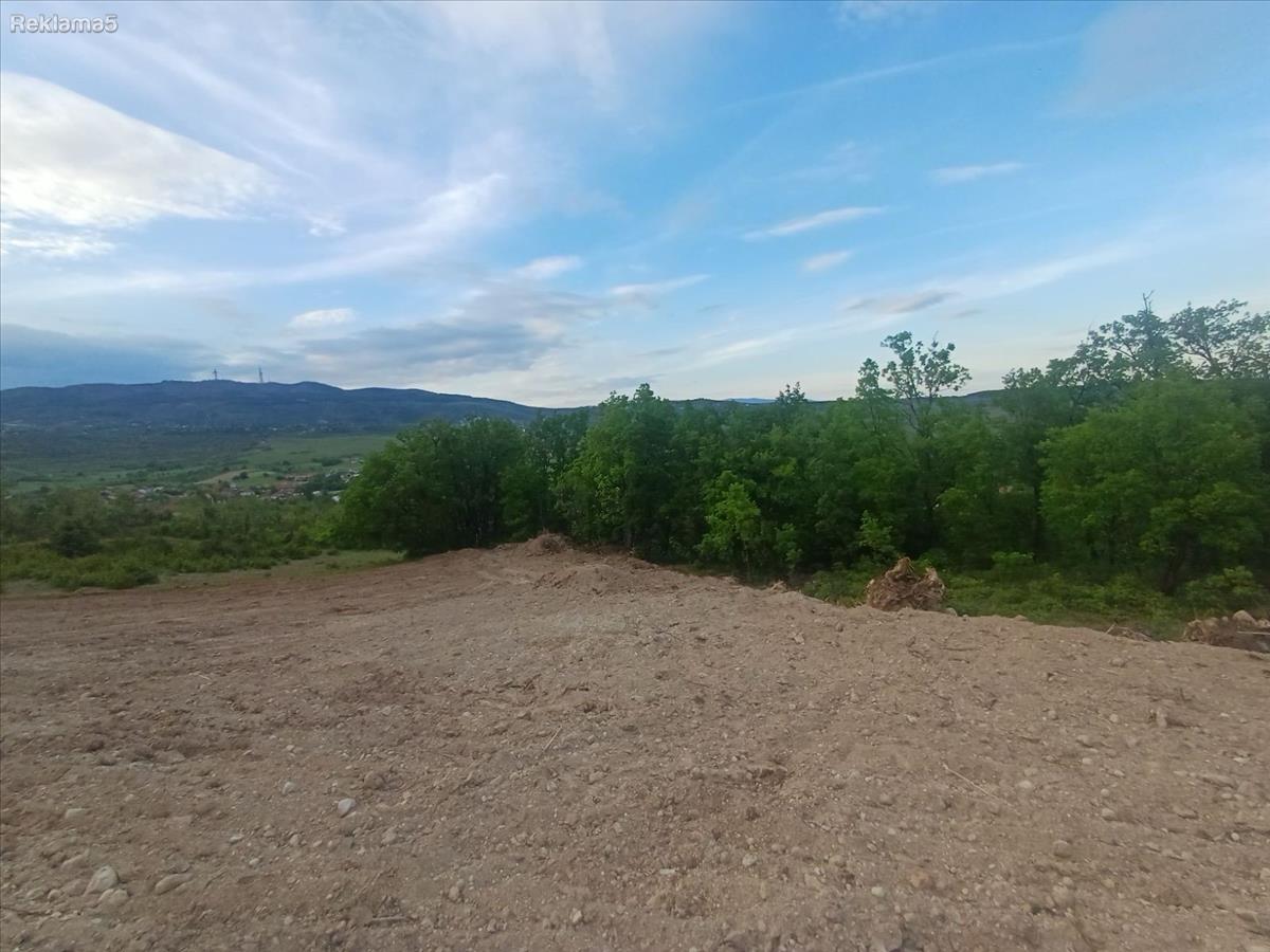 Se prodava zemjiste Dobri Dol Sopiste