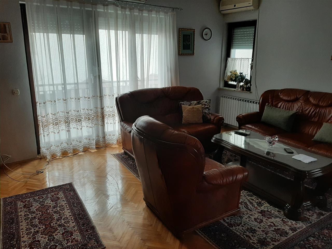 SANRAJS Stan 115 m2 na 1 kat Kej Makedonija, Ohrid