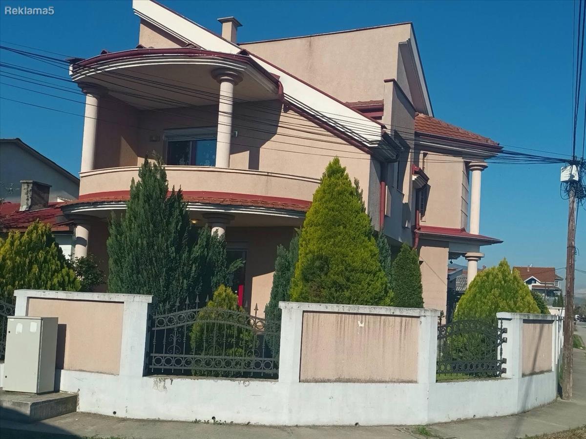 Luksuzna kukja vo nas.Dracevo