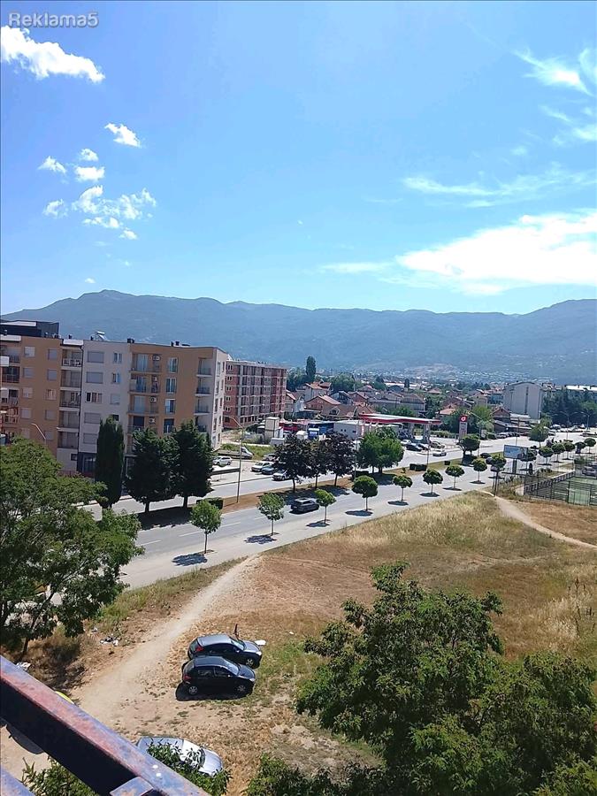 Sajce agency is selling an apartment in Ohrid