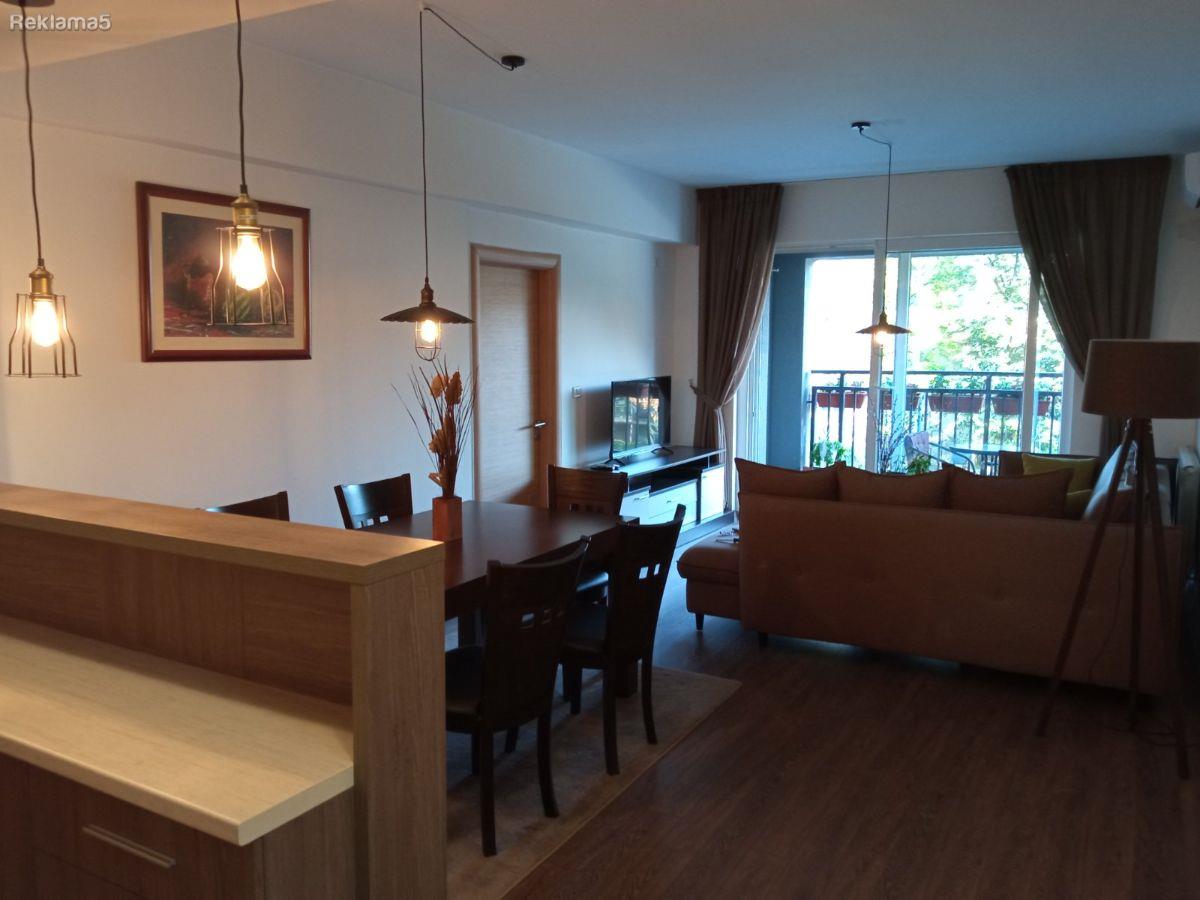 We are renting an apartment / business space of 54m2 next to City Mall