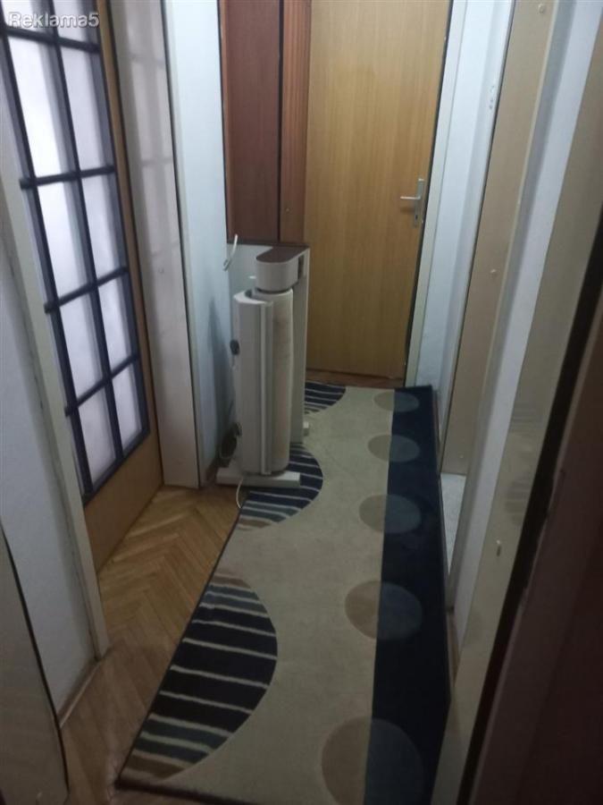 An apartment of 100m2 is for sale in the strict center of the city