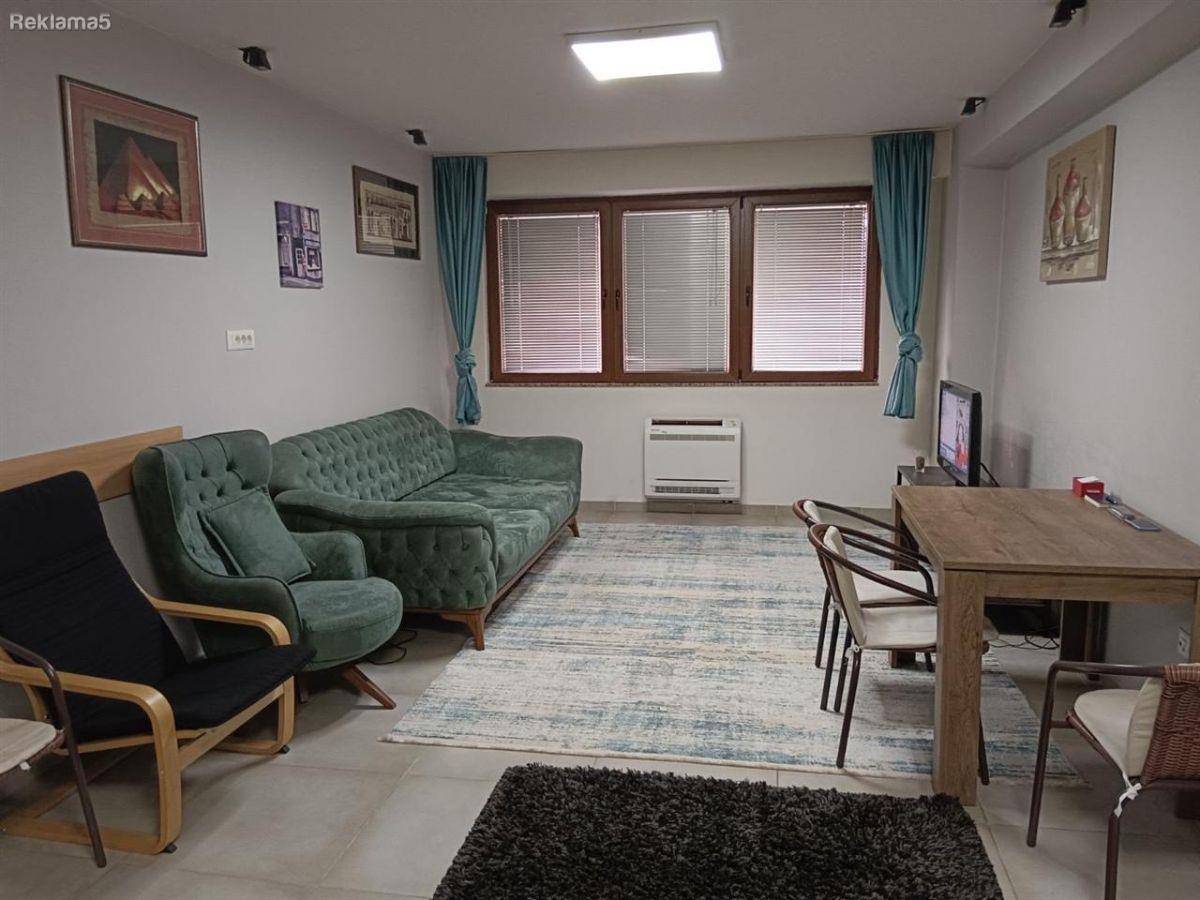 Se prodava stan 56m2 vo Kapistec