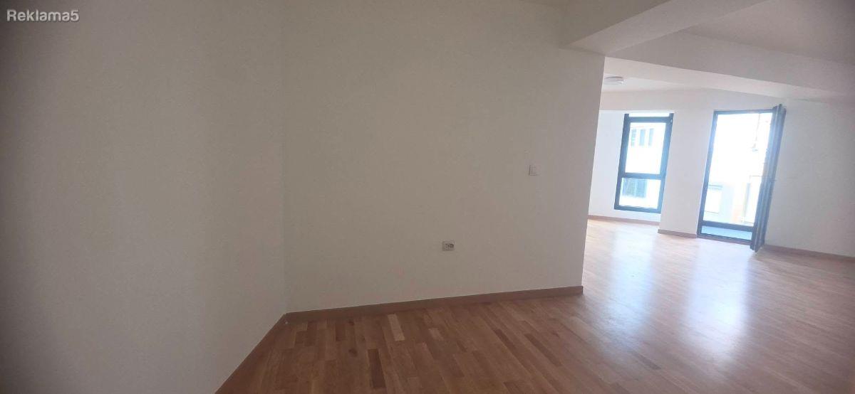 NOV,VSELIV STAN DEBAR MAALO 86 M2,1 KAT SO PARKING !!!