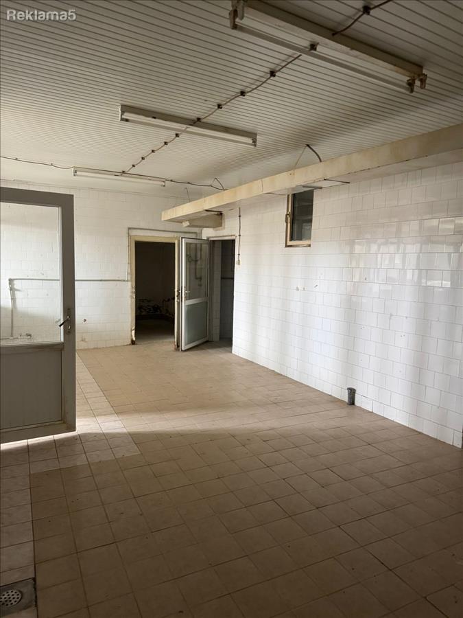 Se iznajmuva deloven prostor vo selo Vojnik Kumanovo
