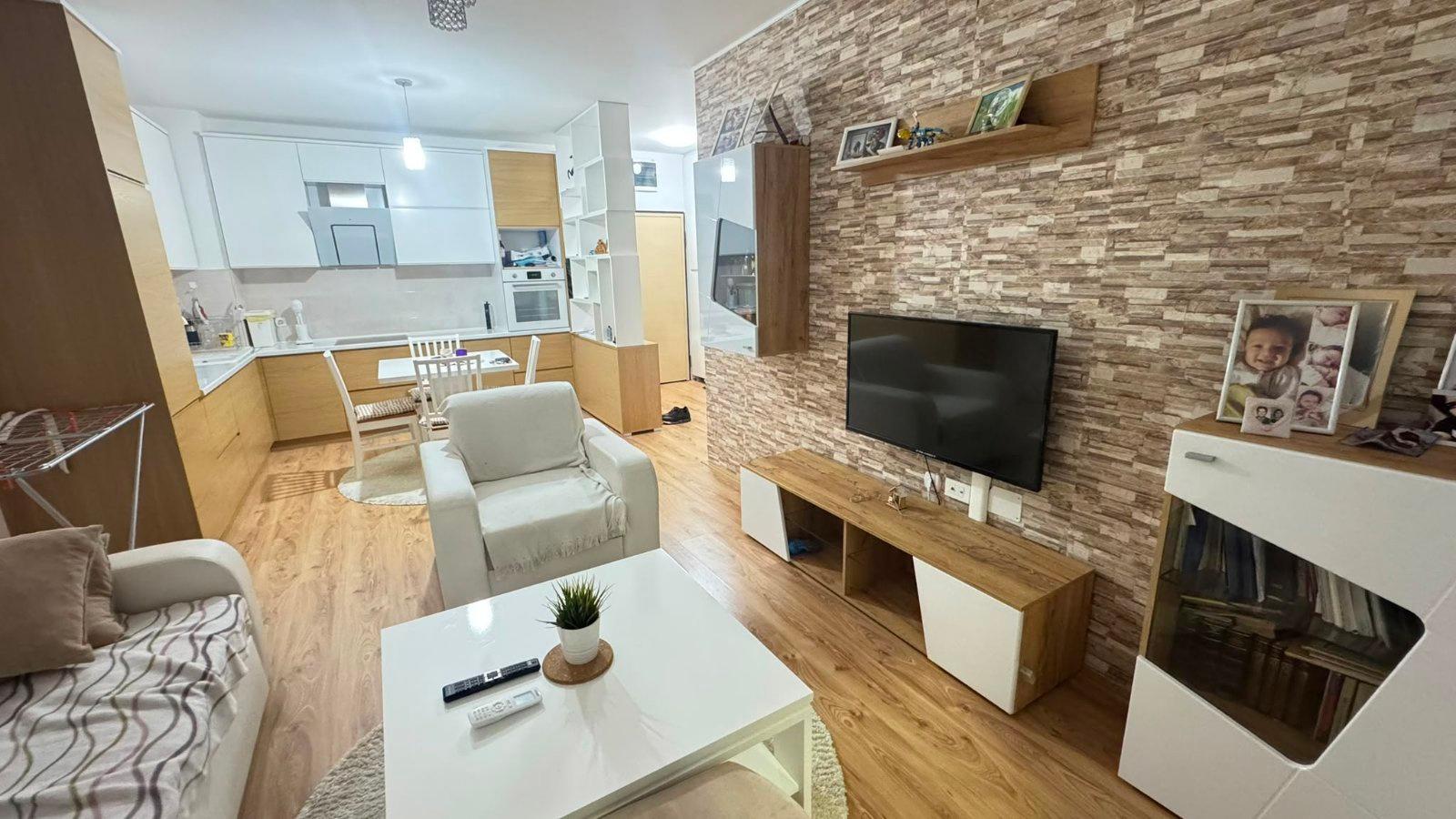 Apartment for sale in Karaorman