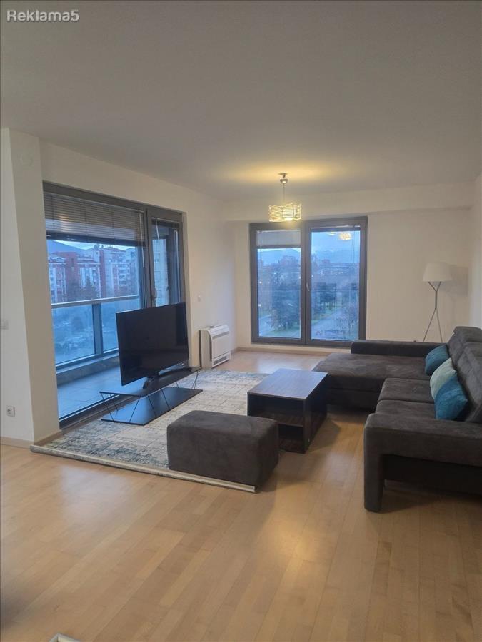 A luxurious three-room apartment for rent in Skopje!