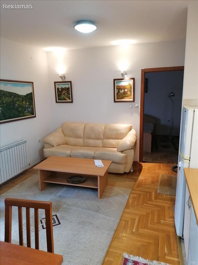Two-room apartment for rent in Karposh 1, near the Center for Foreigners