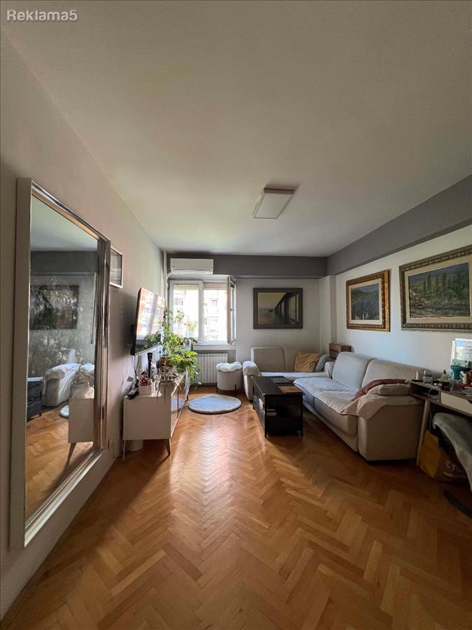 Se prodava stan 41m2 vo Kapistec