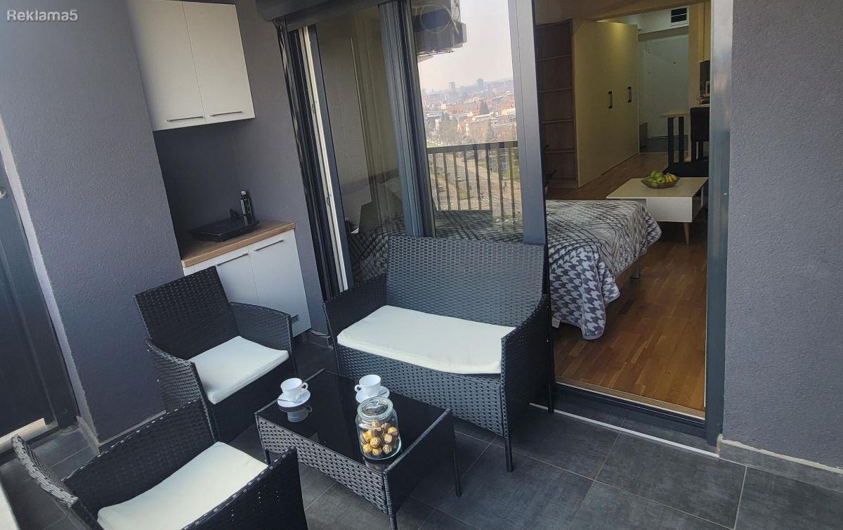 NEW FULLY FURNISHED APARTMENT FOR RENT IN VLAE €300