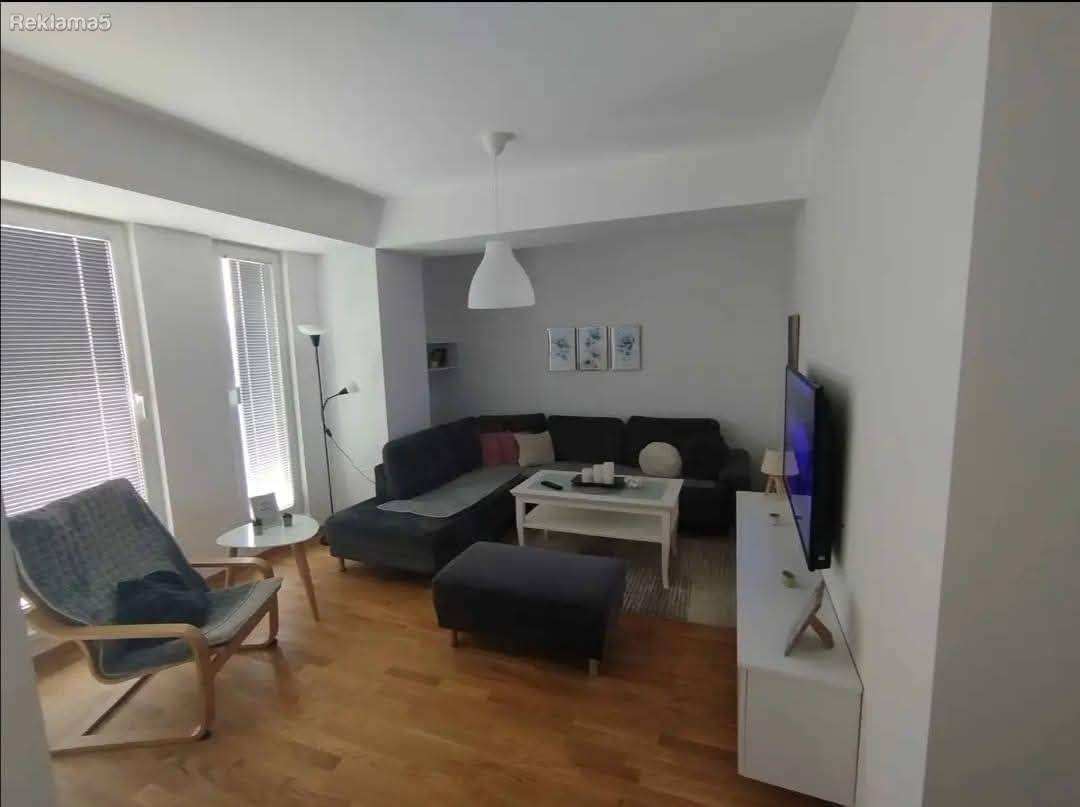Se iznajmuva kompletno opremen stan 60 m2 Aerodrom