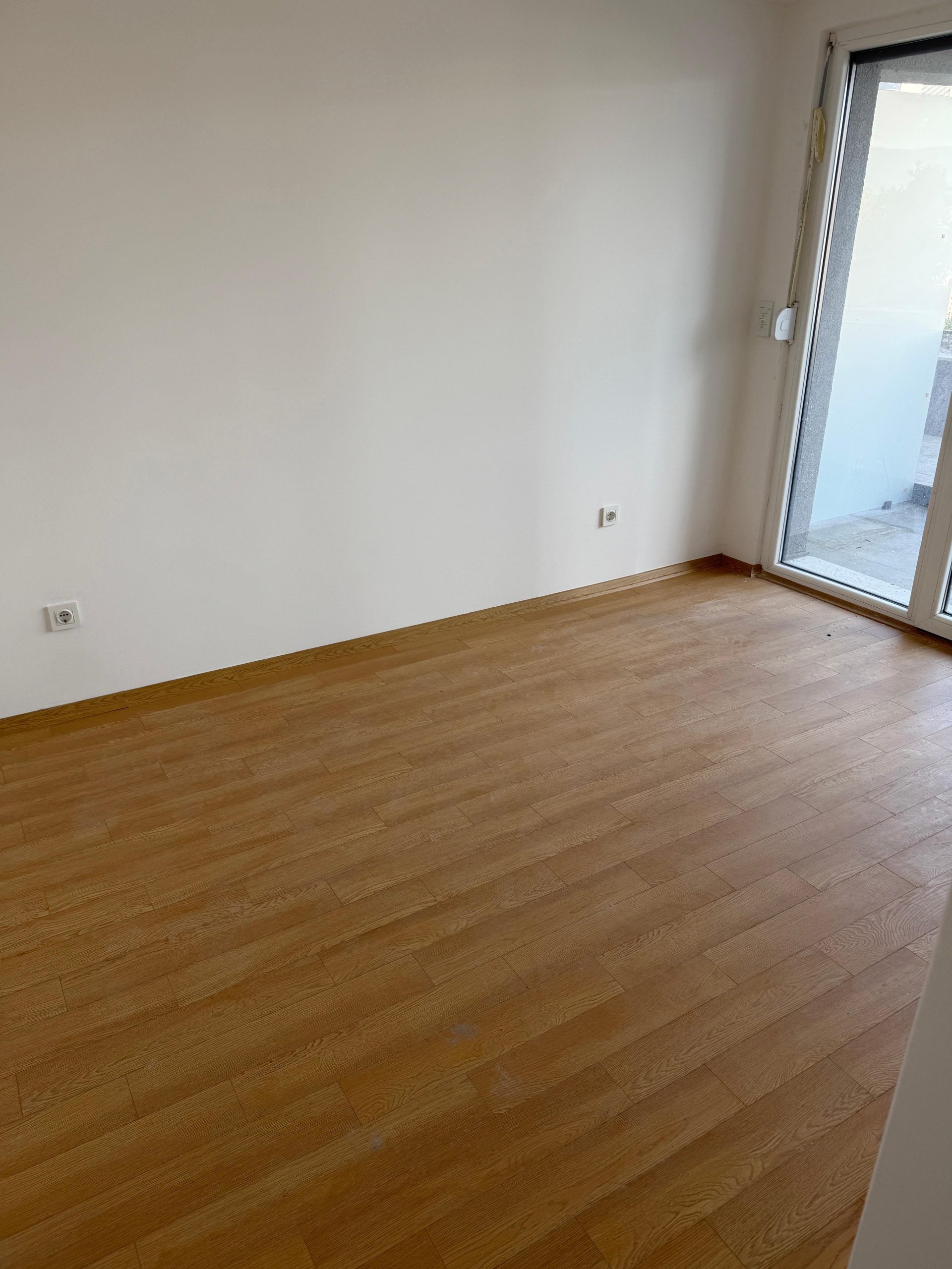 Nov Stan vo Karpos na samiot kej 102m2