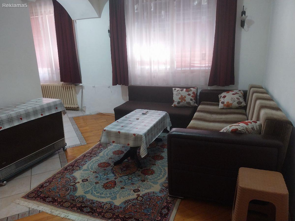 STAN DVOSOBEN NA RUZVELTOVA