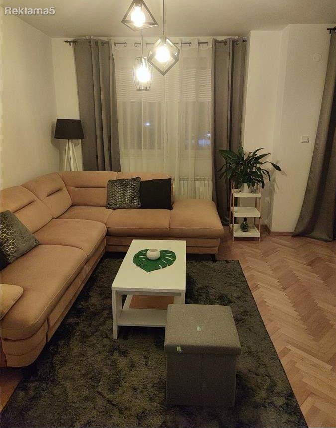I am renting a luxuriously furnished apartment in Aerodrom