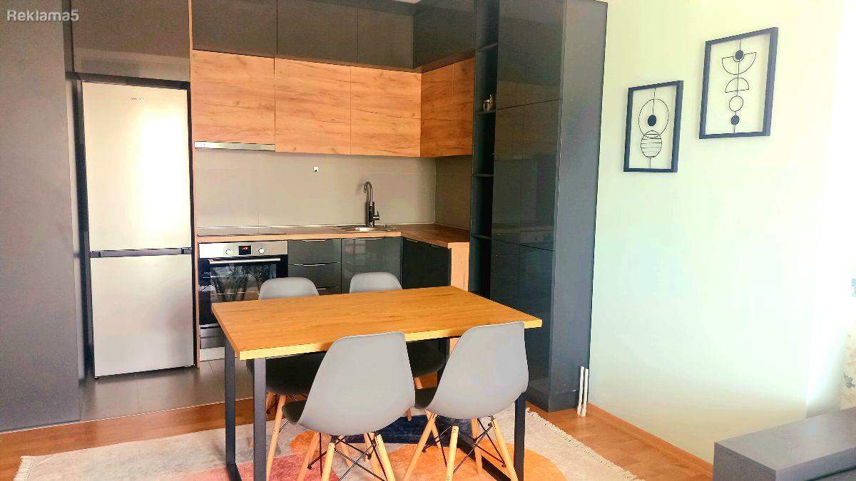 FOR RENT NEW, COMPLETELY FURNISHED APARTMENT OPPOSITE FON