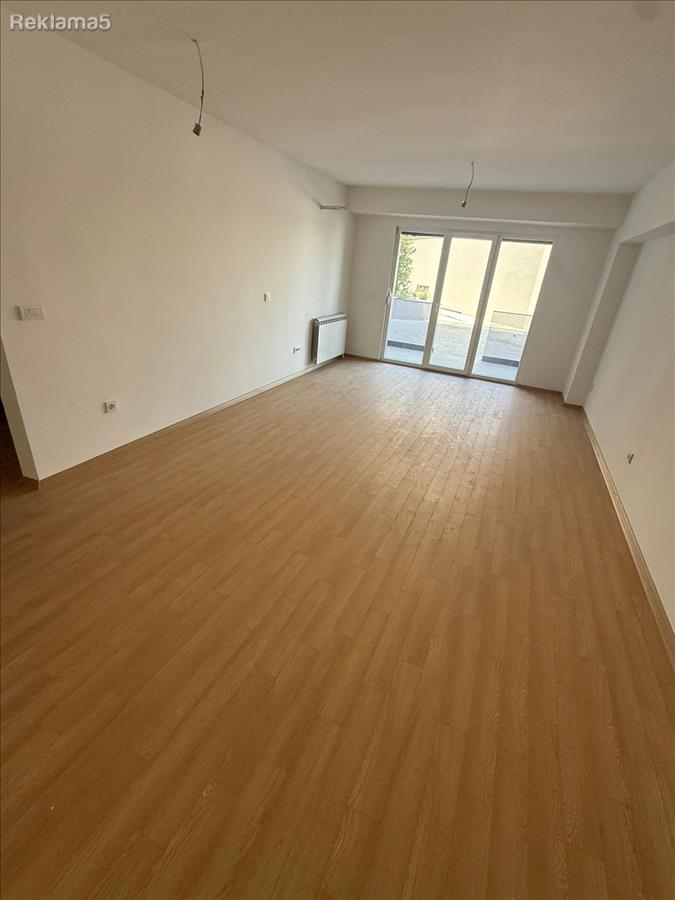 SE PRODAVA NOV 4-SOBEN STAN VO KARPOSH, ILINDENSKA