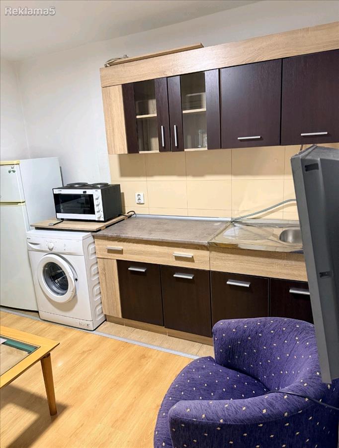 A 36 m2 apartment is for sale in Karposh 2