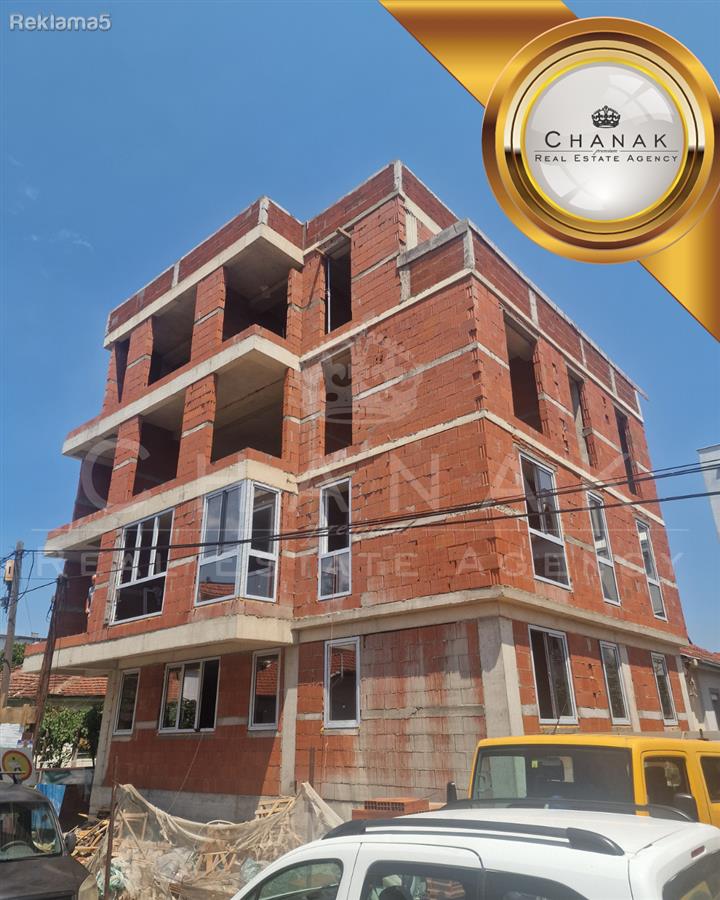 APARTMENT FOR SALE IN A BUILDING WITH 2 BEDROOMS - CHROME