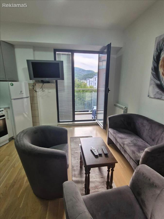 SE IZNAJMUVA STAN VO KOMPLEKS PANORAMIKA