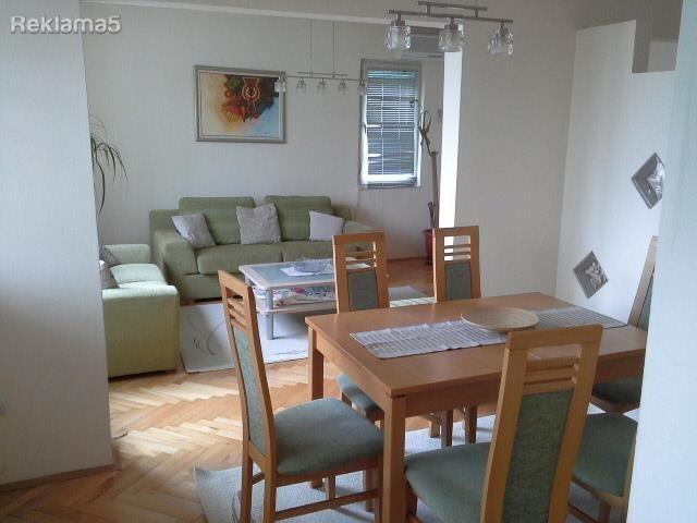 A fully furnished apartment behind the Capitol is for rent