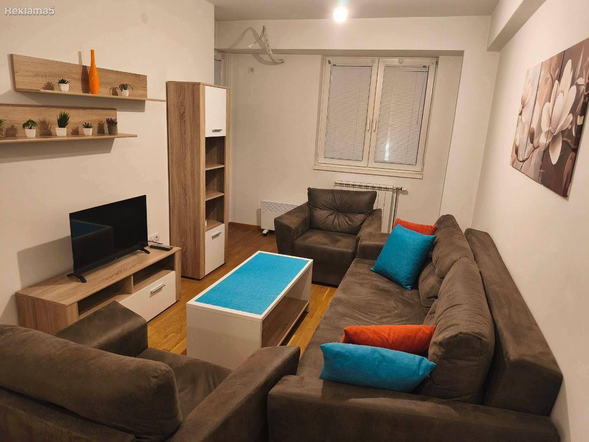 Newly furnished two-room apartment 44m2 in Golden Art Aero is for rent