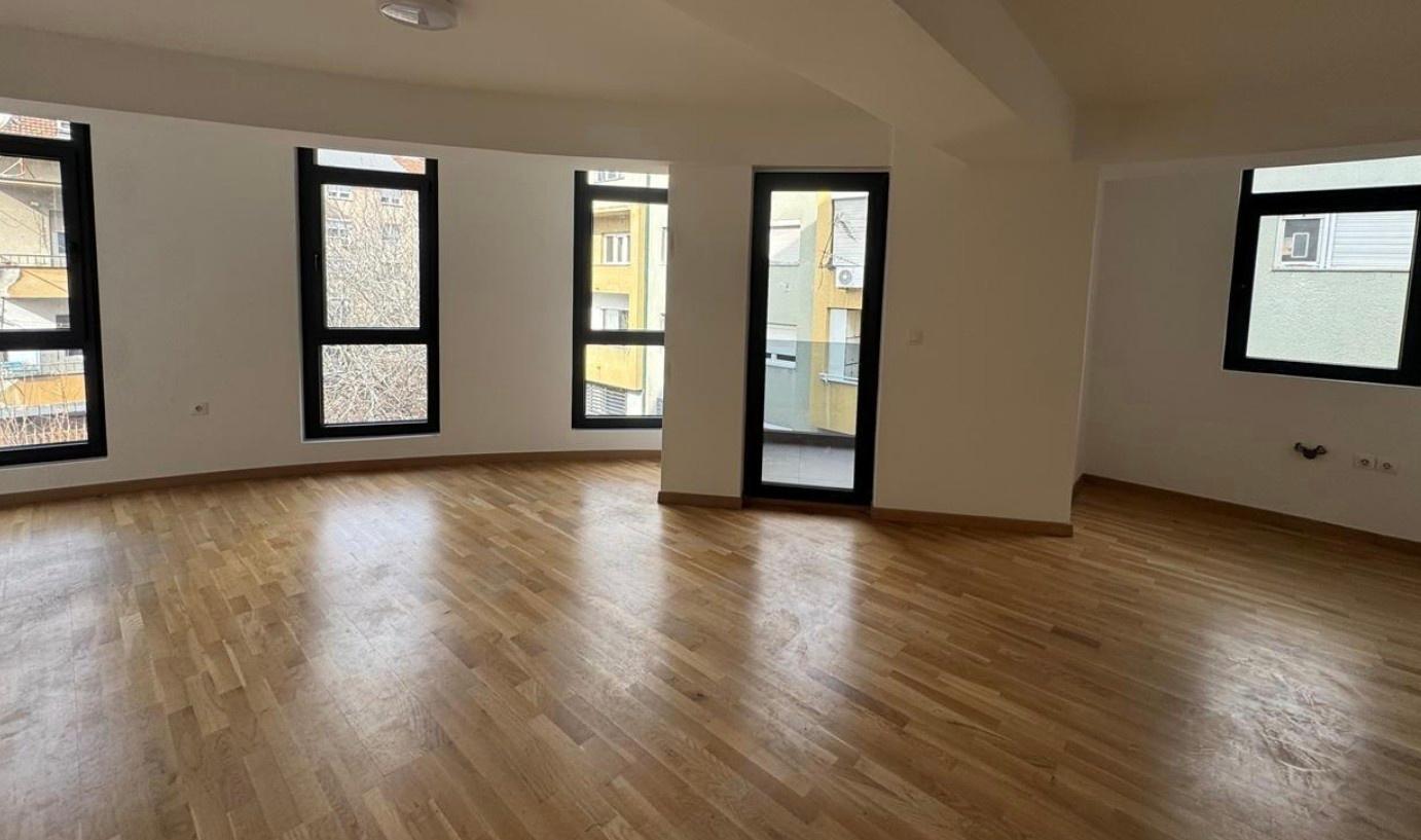A beautiful apartment close to Rooseveltova is for sale
